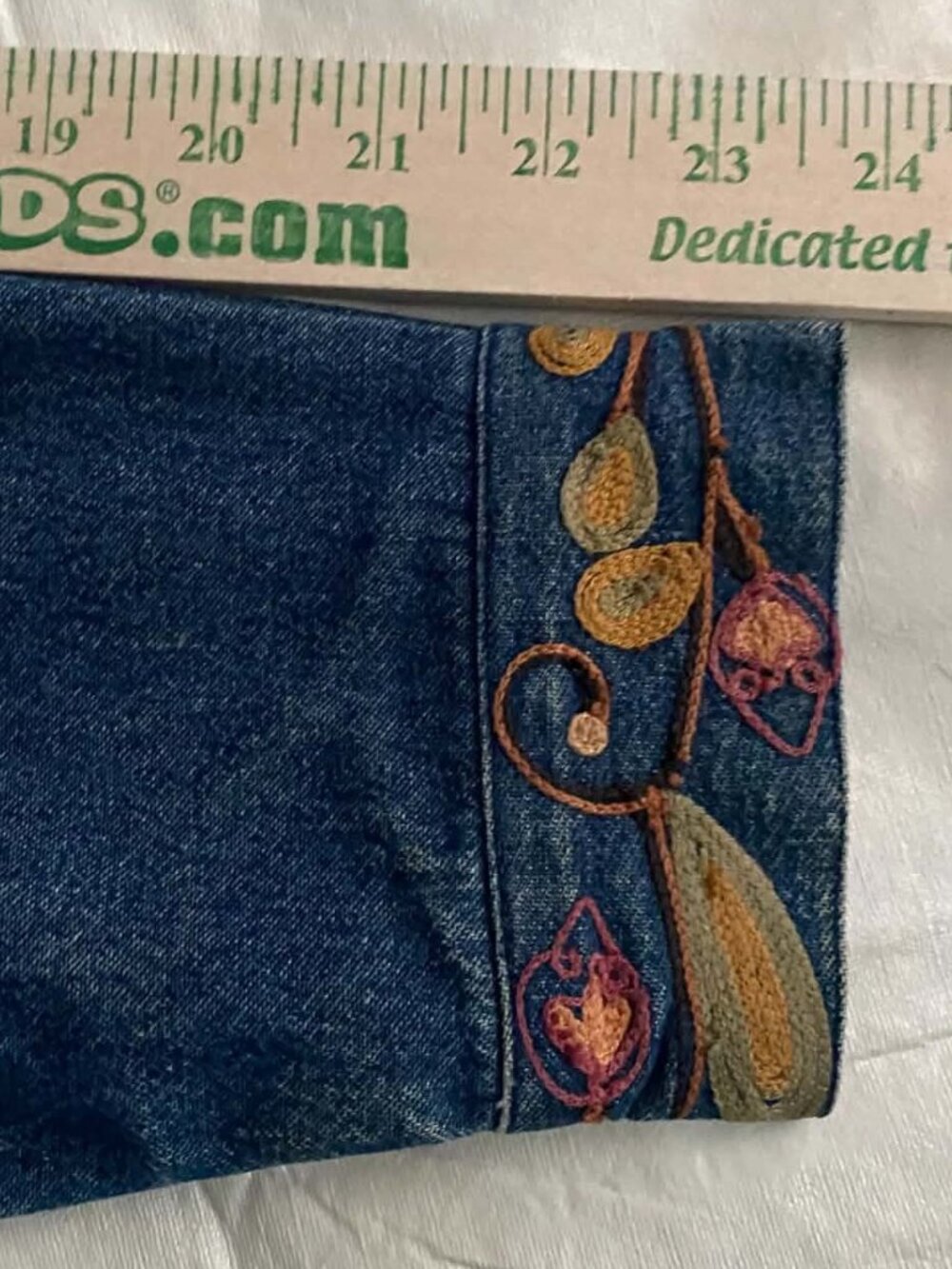 April Cornell Embroidered Denim Jacket Women's M Floral Boho 100% Cotton - Picture 6 of 7